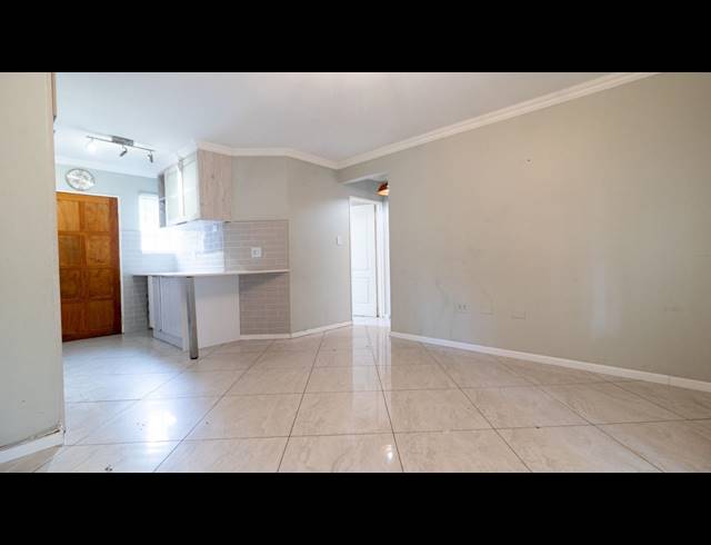 2 BEDROOM TOWNHOUSE FOR SALE IN ELANDSPARK
